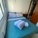 Excelente Apartamento Em Copacabana, Muito Bem Localizado!